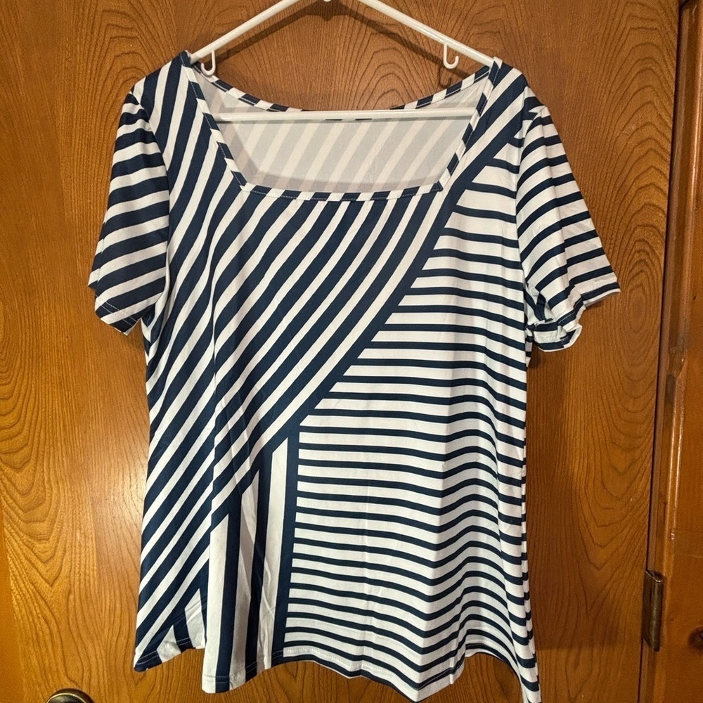 Chic Navy and White Striped Women's Blouse